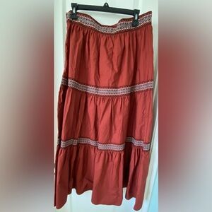 Elegant Embroidery Maxi Skirt Size-L